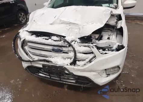 2019 Ford Escape Se z USA, uszkodzony, nr VIN 1FMCU9GD9KUB73716